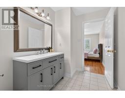 5 - 270 NORTH CENTRE ROAD - 18