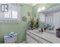 122 BARRYDALE CRESCENT - 27