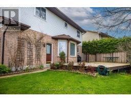 122 BARRYDALE CRESCENT - 32