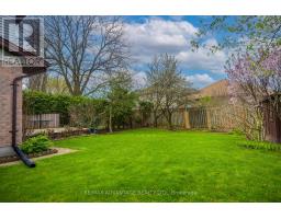 122 BARRYDALE CRESCENT - 38