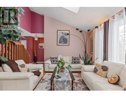 122 BARRYDALE CRESCENT - 6
