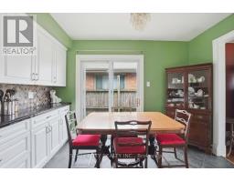 68 TALAVERA CRESCENT - 13