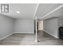 68 TALAVERA CRESCENT - 23