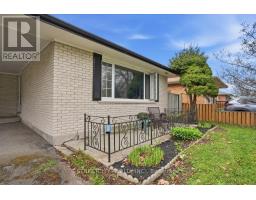 68 TALAVERA CRESCENT - 3