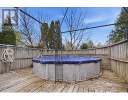 68 TALAVERA CRESCENT - 31