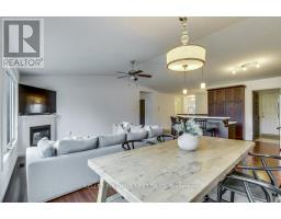 2090 DENVIEW AVENUE - 18
