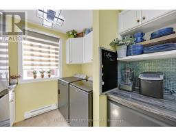 9 - 1096 JALNA BOULEVARD - 12