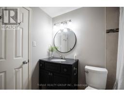 70 - 300 SANDRINGHAM CRESCENT - 17