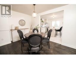 70 - 300 SANDRINGHAM CRESCENT - 8