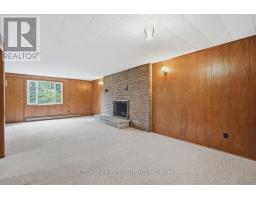 449 AVERILL CRESCENT - 30