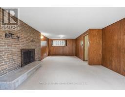449 AVERILL CRESCENT - 34