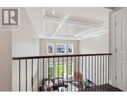 38 VEALE CRESCENT - 23
