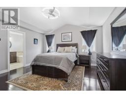 38 VEALE CRESCENT - 24