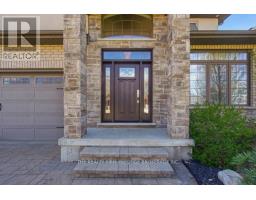 38 VEALE CRESCENT - 3