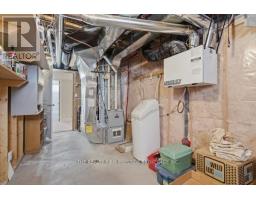 38 VEALE CRESCENT - 43