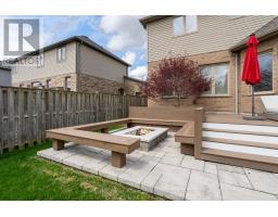 56 FIELDSTONE CRESCENT S - 36