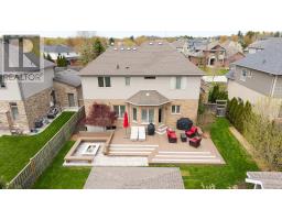 56 FIELDSTONE CRESCENT S - 40