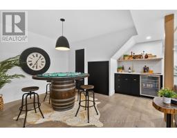 1055 TRAILSWAY AVENUE - 19