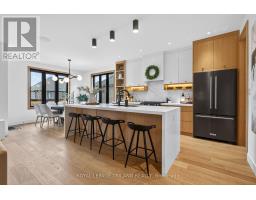 1055 TRAILSWAY AVENUE - 6