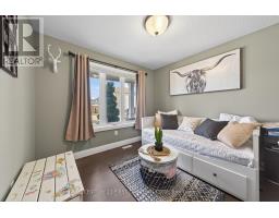 62 ABBOTT STREET - 10