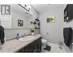 62 ABBOTT STREET - 11