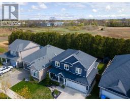 62 ABBOTT STREET - 4
