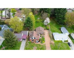 123 ST ANDREW STREET - 37