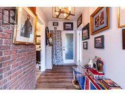 123 ST ANDREW STREET - 6