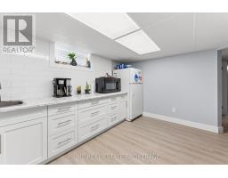 34 ONTARIO STREET S - 32