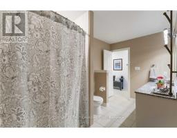 6 - 375 EDITH CAVELL BOULEVARD - 21