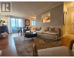 1102 JALNA BOULEVARD - 3