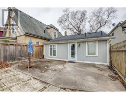 821 QUEENS AVENUE - 23