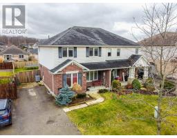 24 PEAR TREE AVENUE - 31