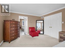 1162 THORNLEY STREET - 17