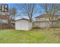 1162 THORNLEY STREET - 35