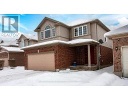 1570 BEAVERBROOK AVENUE - 3