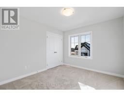 4 HARTLAND CIRCLE - 27