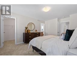 4 HARTLAND CIRCLE - 31