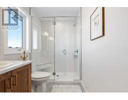 4 HARTLAND CIRCLE - 33