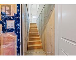 4 HARTLAND CIRCLE - 38