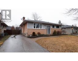 89 ALAYNE CRESCENT - 2