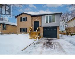 92 GOLFVIEW CRESCENT - 1