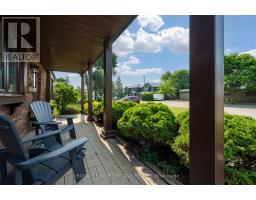 215 KITCHENER AVENUE - 12