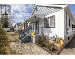 80 EASTMAN AVENUE - 4