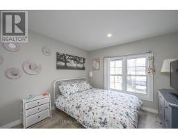 114 - 900 POND VIEW ROAD - 19