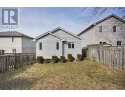 36 PHAIR CRESCENT - 40