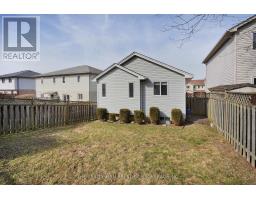 36 PHAIR CRESCENT - 41