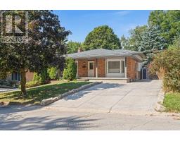 7 Rollscourt Gardens, MLS X12350888