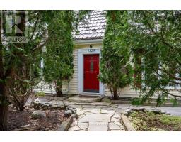 1129 Sunningdale Road E, MLS X13078658