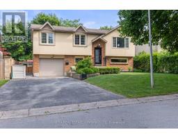 35 PAPERBIRCH CRESCENT - 1